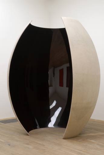 Anish Kapoor: Ishi's Light 2003, Tate Modern 